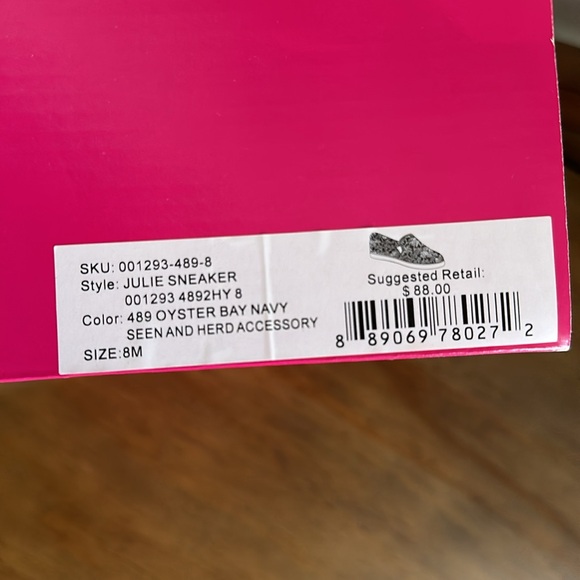 Lilly Pulitzer Julie Sneaker Size 8 - Picture 3 of 14